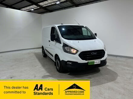 Ford Transit Custom 300 2.0 SWB Leader EcoBlue