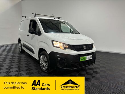 Peugeot Partner Professional 1.5 Premium Blue HDi SWB