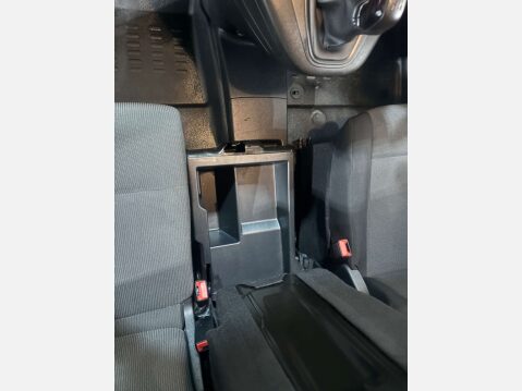 Peugeot Partner Professional 1.5 Premium Blue HDi SWB 30