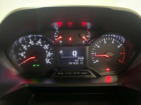 Peugeot Partner Professional 1.5 Premium Blue HDi SWB 6