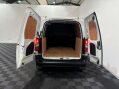 Peugeot Partner Professional 1.5 Premium Blue HDi SWB 9