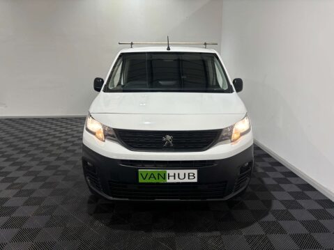 Peugeot Partner Professional 1.5 Premium Blue HDi SWB 18