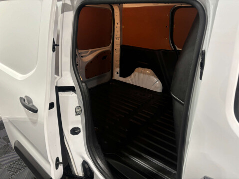 Toyota Proace City 1.5 Proace City Icon SWB 6