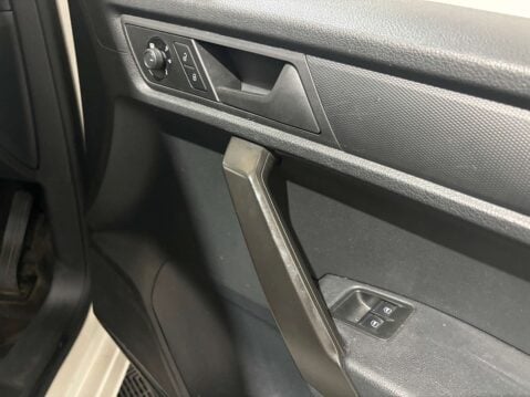 Volkswagen Caddy C20 2.0 Trendline TDI SWB 18