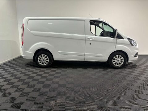 Ford Transit Custom 280 2.0 Limited EcoBlue SWB Auto 23