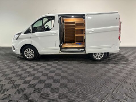 Ford Transit Custom 280 2.0 Limited EcoBlue SWB Auto 14
