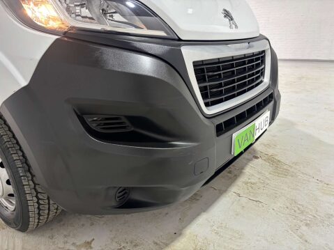 Peugeot Boxer 335 2.2 Professional Prem+ L2H2 BHDi 5