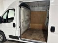Peugeot Boxer 335 2.2 Professional Prem+ L2H2 BHDi 14