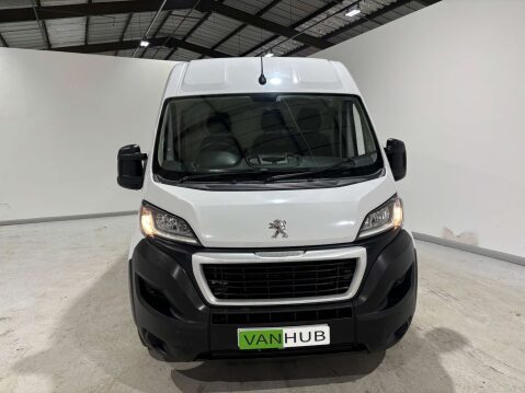 Peugeot Boxer 335 2.2 Professional Prem+ L2H2 BHDi 19