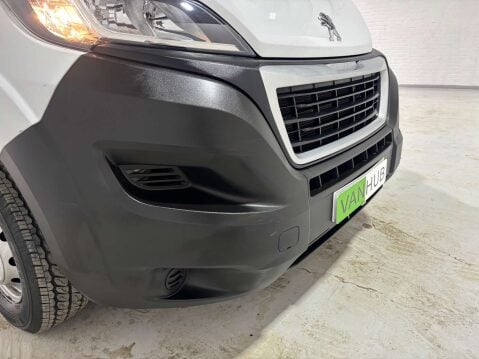 Peugeot Boxer 335 2.2 Professional Prem+ L2H2 BHDi 5