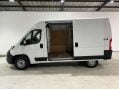 Peugeot Boxer 335 2.2 Professional Prem+ L2H2 BHDi 13