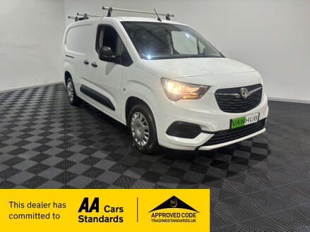 Vauxhall Combo 2300 1.5 SportIVE TD S/S LWB