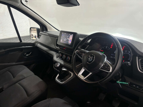 Renault Trafic SL28 2.0 Sport Blue SWB DCI 4