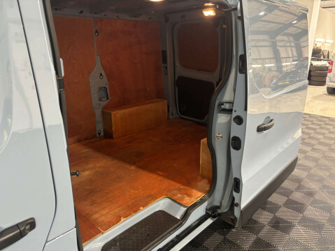 Renault Trafic SL28 2.0 Sport Blue SWB DCI 55