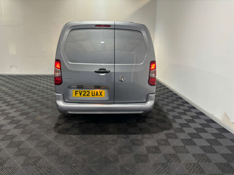 Vauxhall Combo 2300 1.5 Sportive TD LWB 9