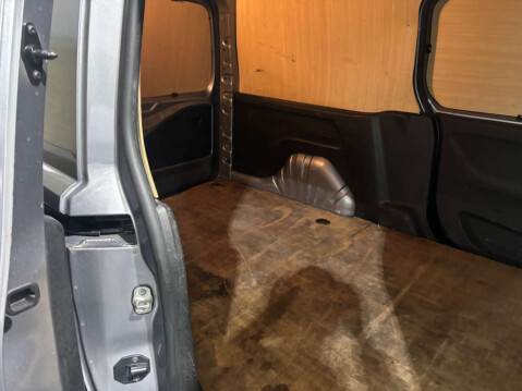 Vauxhall Combo 2300 1.5 Sportive TD LWB 54