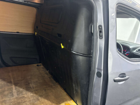 Vauxhall Combo 2300 1.5 Sportive TD LWB 55
