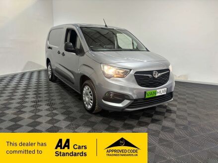 Vauxhall Combo 2300 1.5 Sportive TD LWB
