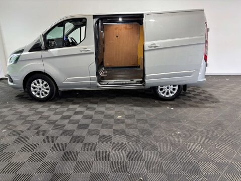Ford Transit Custom 320 Limited 2.0 EcoBlue Auto 14