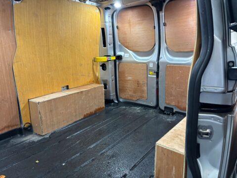 Ford Transit Custom 320 Limited 2.0 EcoBlue Auto 16