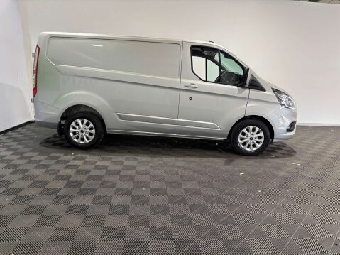 Ford Transit Custom 320 Limited 2.0 EcoBlue Auto 7