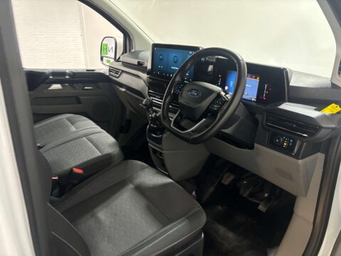Ford Transit Custom 300 2.0 Limited SWB EcoBlue 5