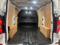 Ford Transit Custom 300 2.0 Limited SWB EcoBlue 10