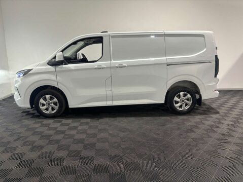 Ford Transit Custom 300 2.0 Limited SWB EcoBlue 11