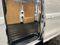 Ford Transit Custom 300 2.0 Limited SWB EcoBlue 16