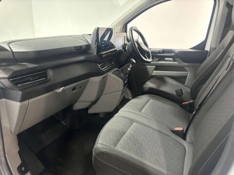 Ford Transit Custom 300 2.0 Limited SWB EcoBlue 17
