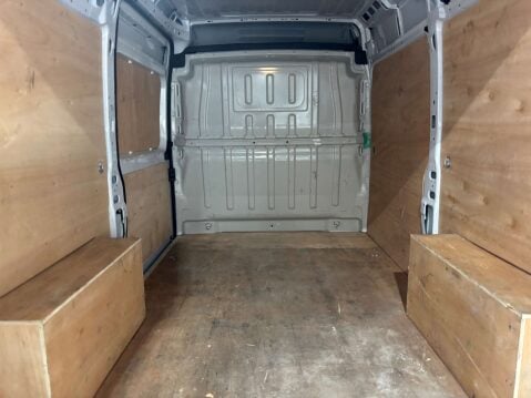 Vauxhall Movano F3500 Dynamic 2.2 TD L2H2 S/S 34