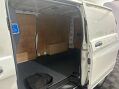 Mercedes-Benz Vito eVito 66 Progressive 15