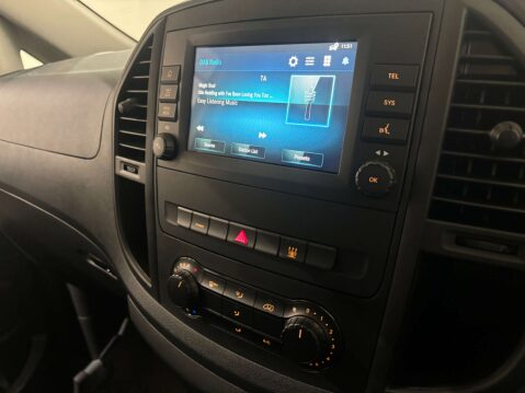 Mercedes-Benz Vito eVito 66 Progressive 22