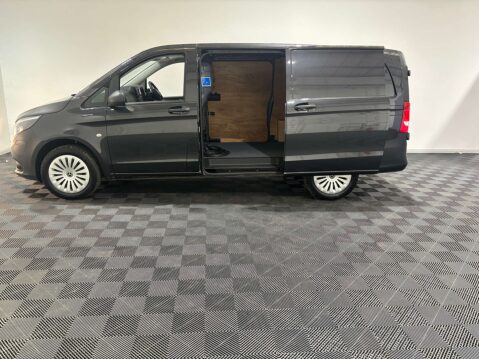 Mercedes-Benz Vito eVito 66 Progressive 16