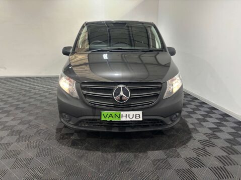 Mercedes-Benz Vito eVito 66 Progressive 22