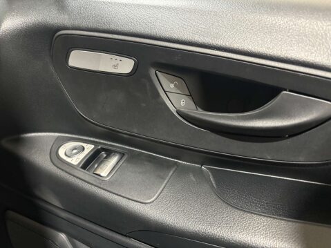 Mercedes-Benz Vito eVito 66 Progressive 24
