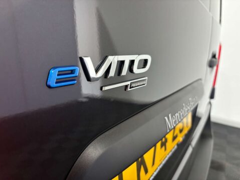 Mercedes-Benz Vito eVito 66 Progressive 49