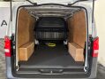 Mercedes-Benz Vito eVito 66 Progressive 13
