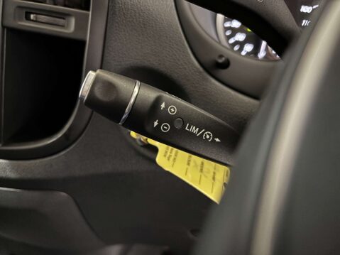 Mercedes-Benz Vito eVito 66 Progressive 42