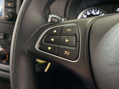 Mercedes-Benz Vito eVito 66 Progressive 45
