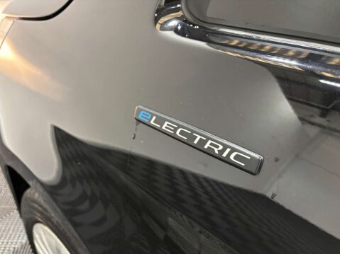 Mercedes-Benz Vito eVito 66 Progressive 51