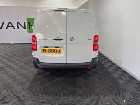 Vauxhall Vivaro F2900 Dynamic 1.5 S/S LWB 30