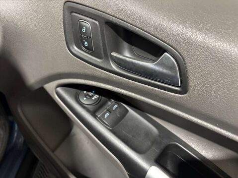 Ford Transit Connect 250 Limited EcoBlue 1.5 LWB 29