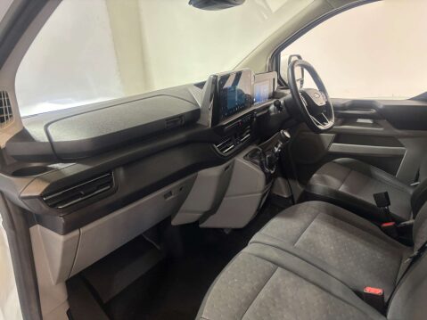 Ford Transit Custom 320 Limited EcoBlue 2.0 SWB 14