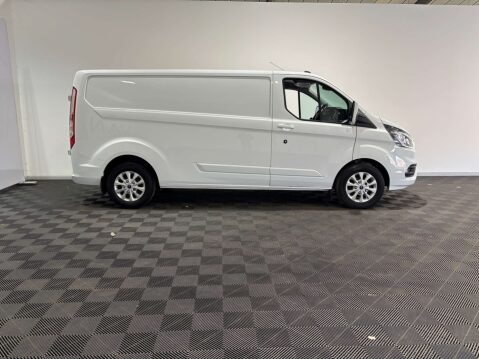 Ford Transit Custom 300 Limited 2.0 EcoBlue LWB 4