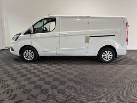 Ford Transit Custom 300 Limited 2.0 EcoBlue LWB 35