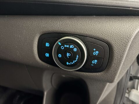 Ford Transit Custom 300 Limited 2.0 EcoBlue LWB 13