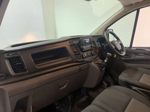 Ford Transit Custom 300 Leader 2.0 EcoBlue SWB 37