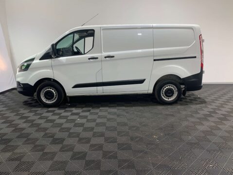 Ford Transit Custom 300 Leader 2.0 EcoBlue SWB 35
