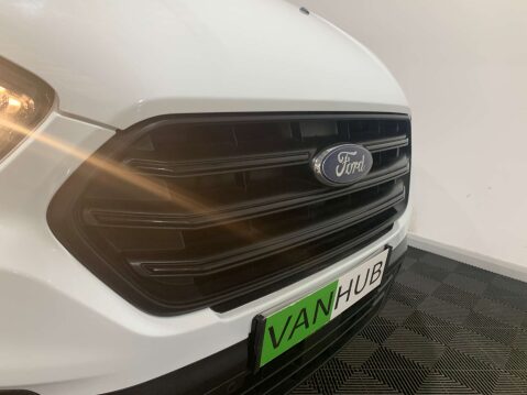 Ford Transit Custom 300 Leader 2.0 EcoBlue SWB 4